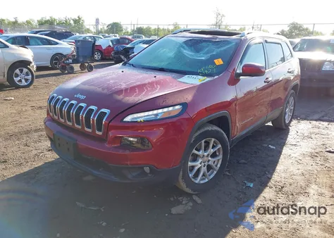2017 Jeep Cherokee Latitude 4X4 z USA, uszkodzony, nr VIN 1C4PJMCS0HW563302